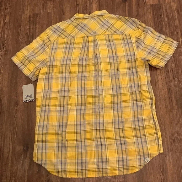 Vans Button Down Plaid Shirt NWT - Picture 2 of 10